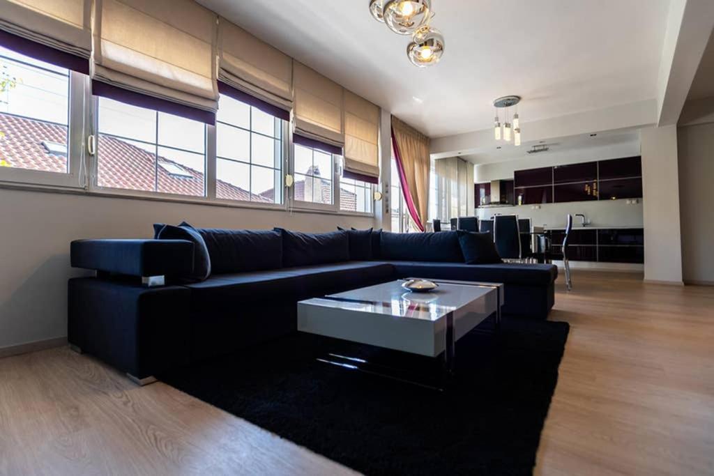 A Stylish Apartment In The Center Of Kastoria Exteriér fotografie